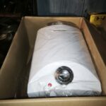 Thermoflow UT10 – Kompaktowy Bojler 10L do Małych Przestrzeni